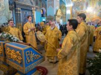 Архиерейское богослужение в праздник Обрезания Господня и память святителя Василия Великого в Коломне