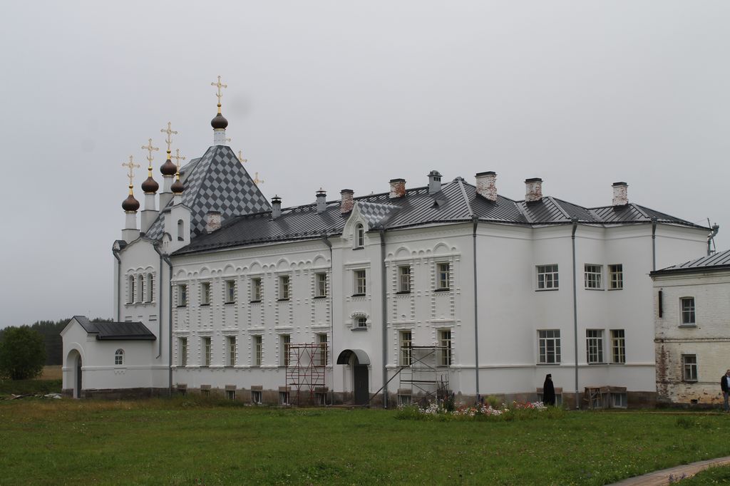 Веркольский монастырь фото Артемиево-веркольский монастырь - Успенский храм деревни Рожново