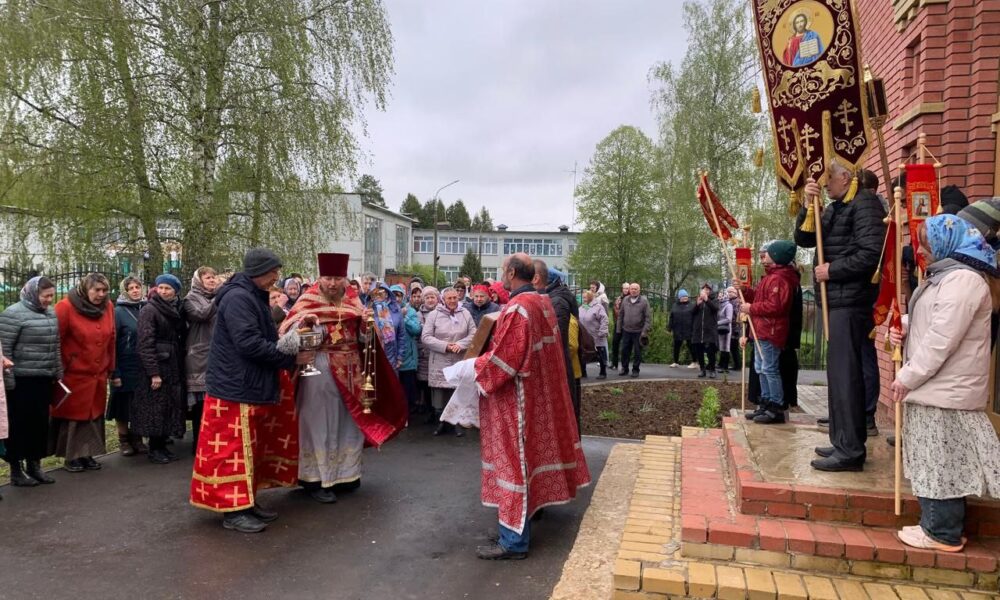 Праздничное богослужение в храме Блаженной Матроны Московской 