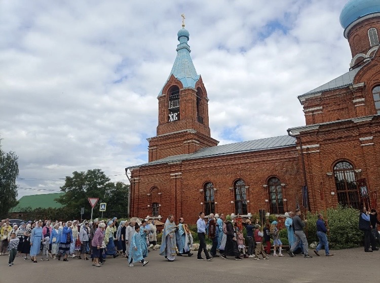 Престольный праздник в д. Рожново